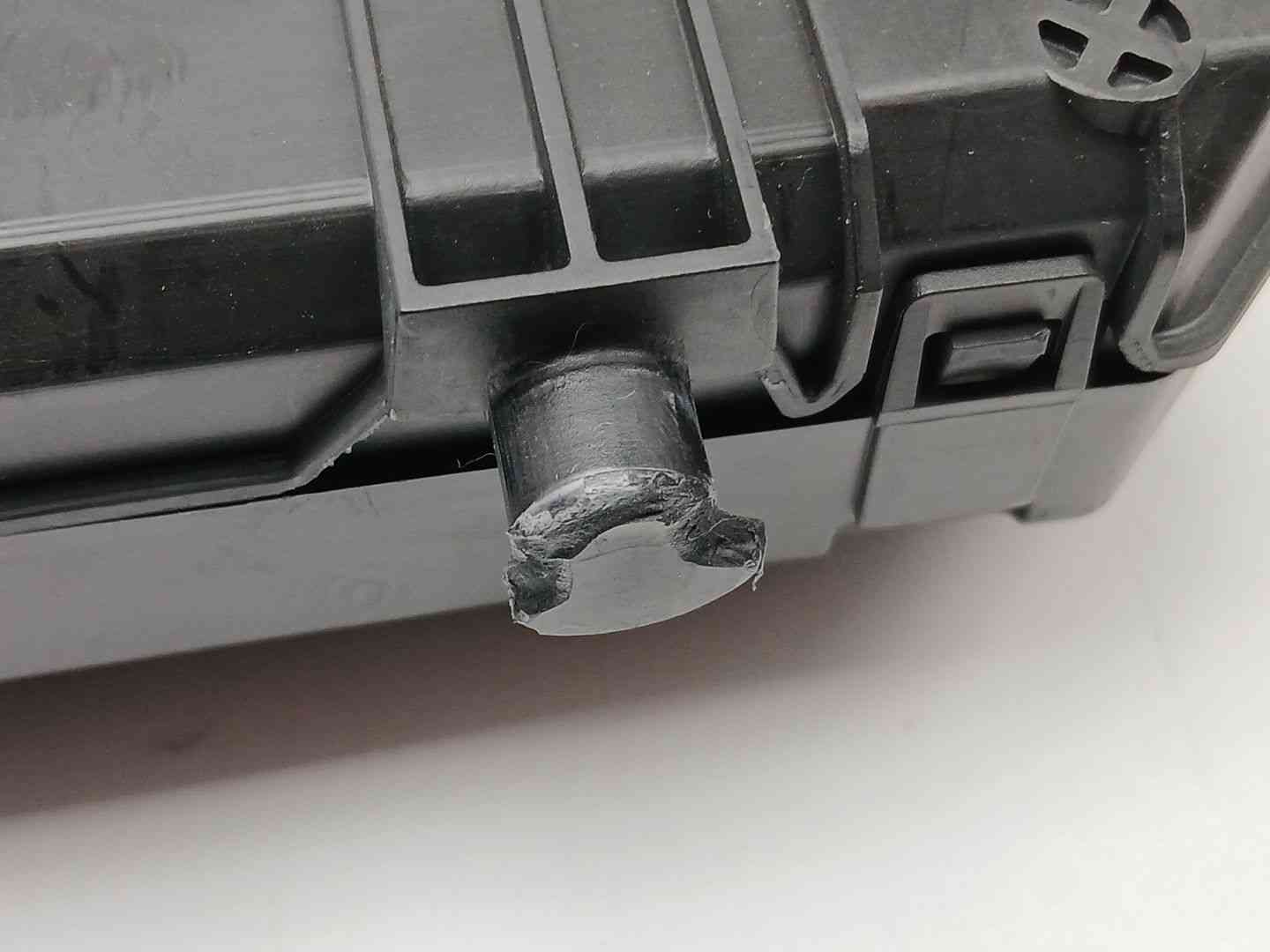 CAJA RELES / FUSIBLES PEUGEOT 2008 I (CU_) 9819850080 9819850080 - Vista 3