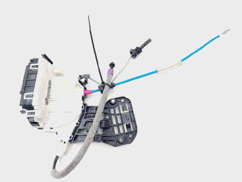 CERRADURA PUERTA TRASERA DERECHA MERCEDES-BENZ GLA (CLASE 245 G) A2047302835 A2047302835