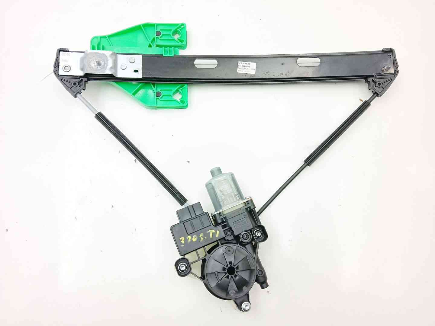 ELEVALUNAS TRASERO IZQUIERDO CUPRA LEON (KL1, KU1, KUG) 5FA839461 / 5Q0959407D 5FA8394615Q0959407D