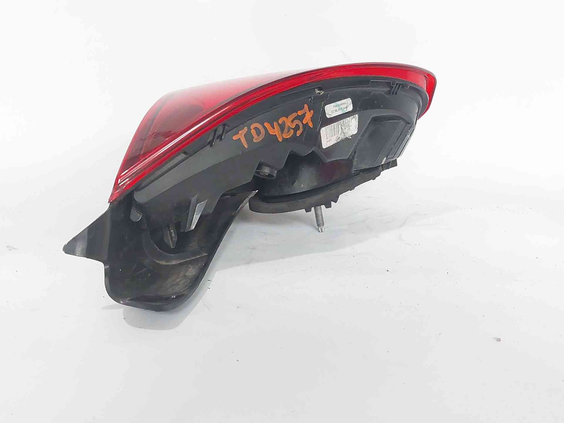 PILOTO TRASERO DERECHO INTERIOR PEUGEOT 2008 I (CU_) 9814757280 9814757280 - Vista 3