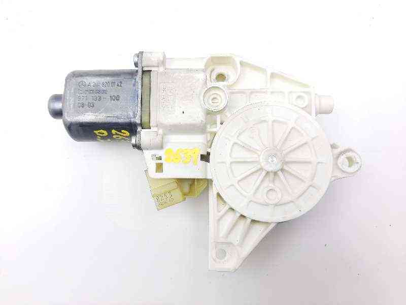MOTOR ELEVALUNAS DELANTERO IZQUIERDO MERCEDES-BENZ CLASE C (W204) BERLINA A2048200142 / 0130822441 A20482001420130822441 - Vista 2