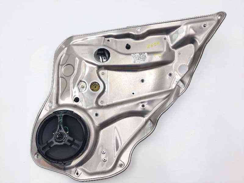 ELEVALUNAS TRASERO DERECHO MERCEDES-BENZ CLASE C (W204) BERLINA A20447600834 / A2047300479 / A2047300435 A20447600834A2047300479A2047300435