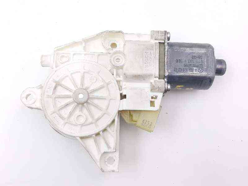 MOTOR ELEVALUNAS DELANTERO DERECHO MERCEDES-BENZ CLASE C (W204) BERLINA A2048200242 / 0130822440 A20482002420130822440