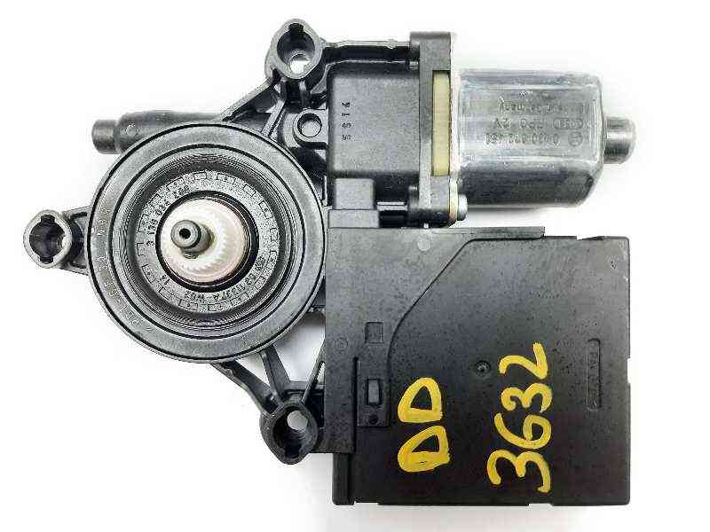 MOTOR ELEVALUNAS DELANTERO DERECHO VOLKSWAGEN PASSAT VARIANT (365) 3C0959792 / 3AA959702A / 918434110 3C09597923AA959702A918434110