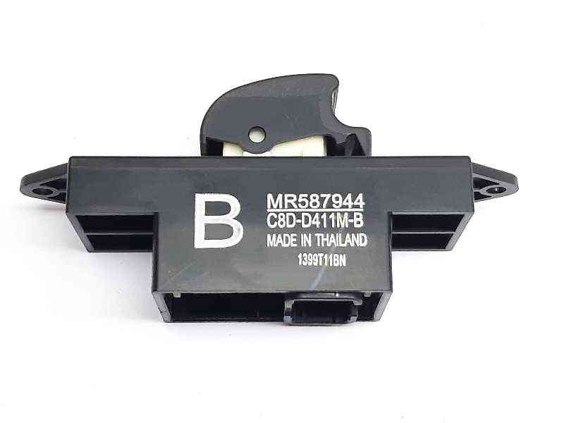 MANDO ELEVALUNAS DELANTERO DERECHO MITSUBISHI ASX MR587944 / C8DD411MB MR587944C8DD411MB - Vista 2