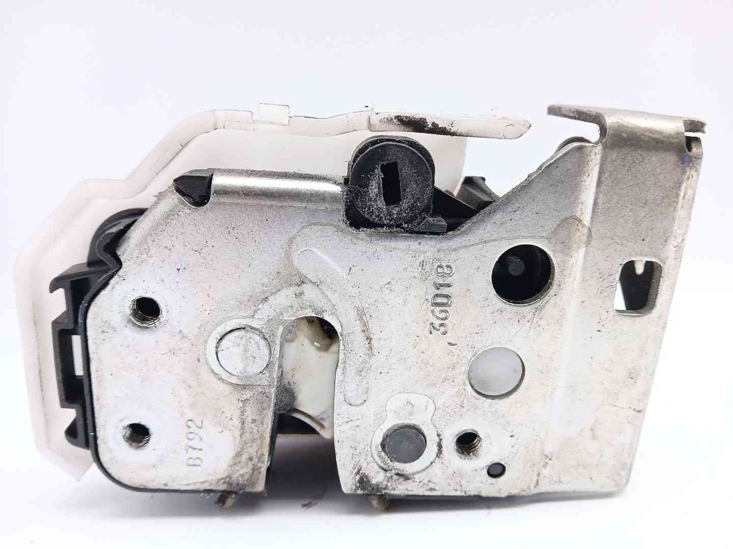 CERRADURA PUERTA DELANTERA DERECHA FIAT TIPO Hatchback (356_, 357_) 519839440 519839440