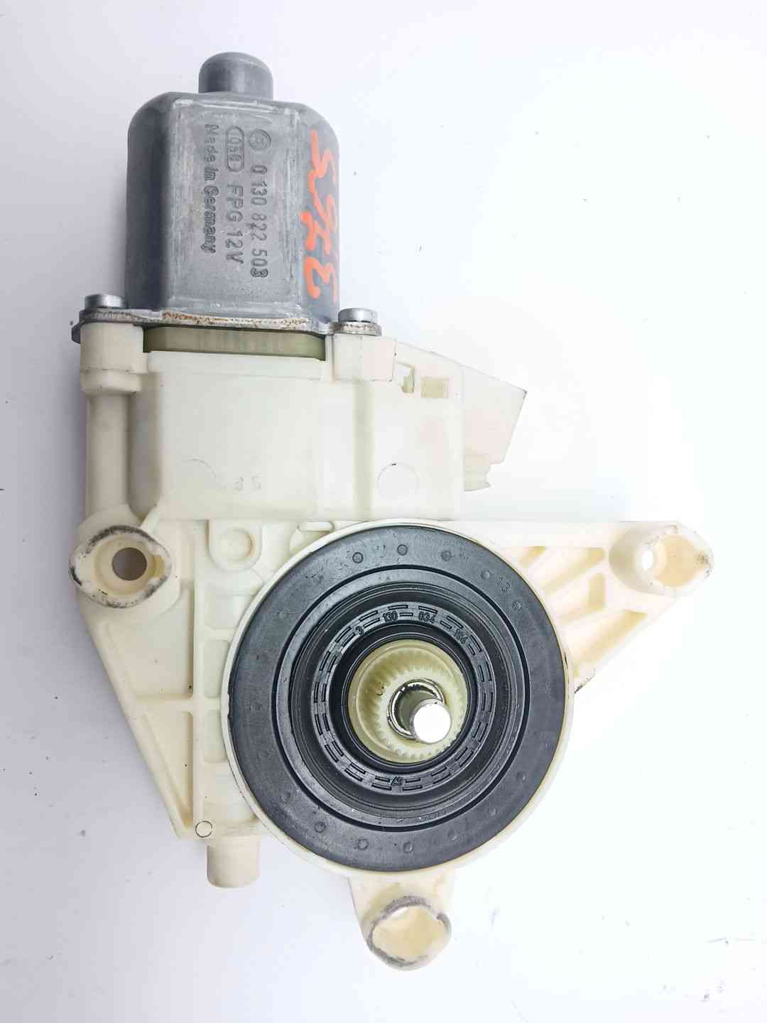 MOTOR ELEVALUNAS DELANTERO IZQUIERDO MERCEDES-BENZ CLASE C (W204) A2048200142 A2048200142