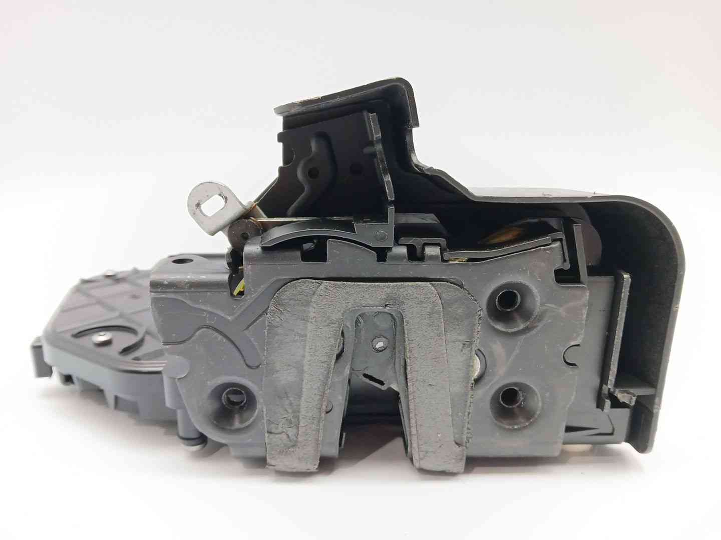 CERRADURA PUERTA TRASERA IZQUIERDA LAND ROVER DISCOVERY IV (L319) 7H5A26413AC 7H5A26413AC