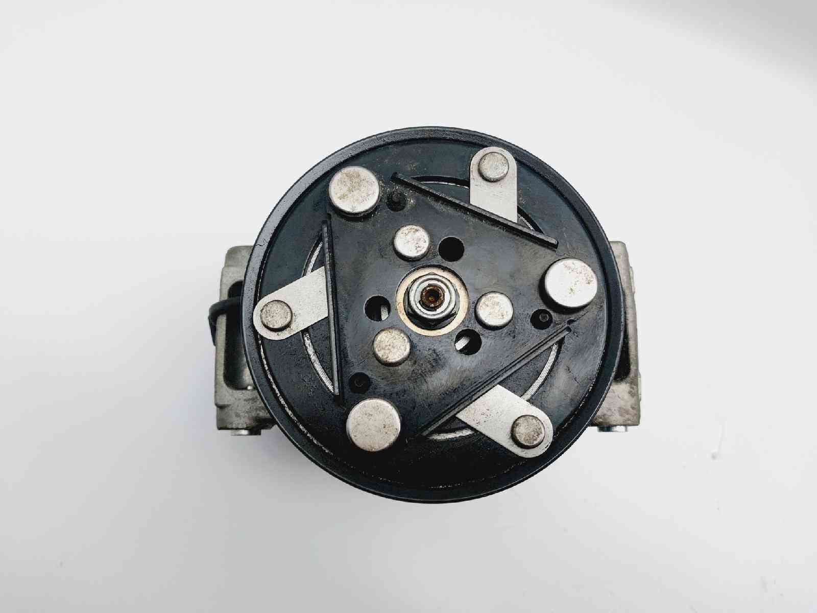 COMPRESOR AIRE ACONDICIONADO SEAT IBIZA (KJ1) 3Q0816803E 3Q0816803E - Vista 3
