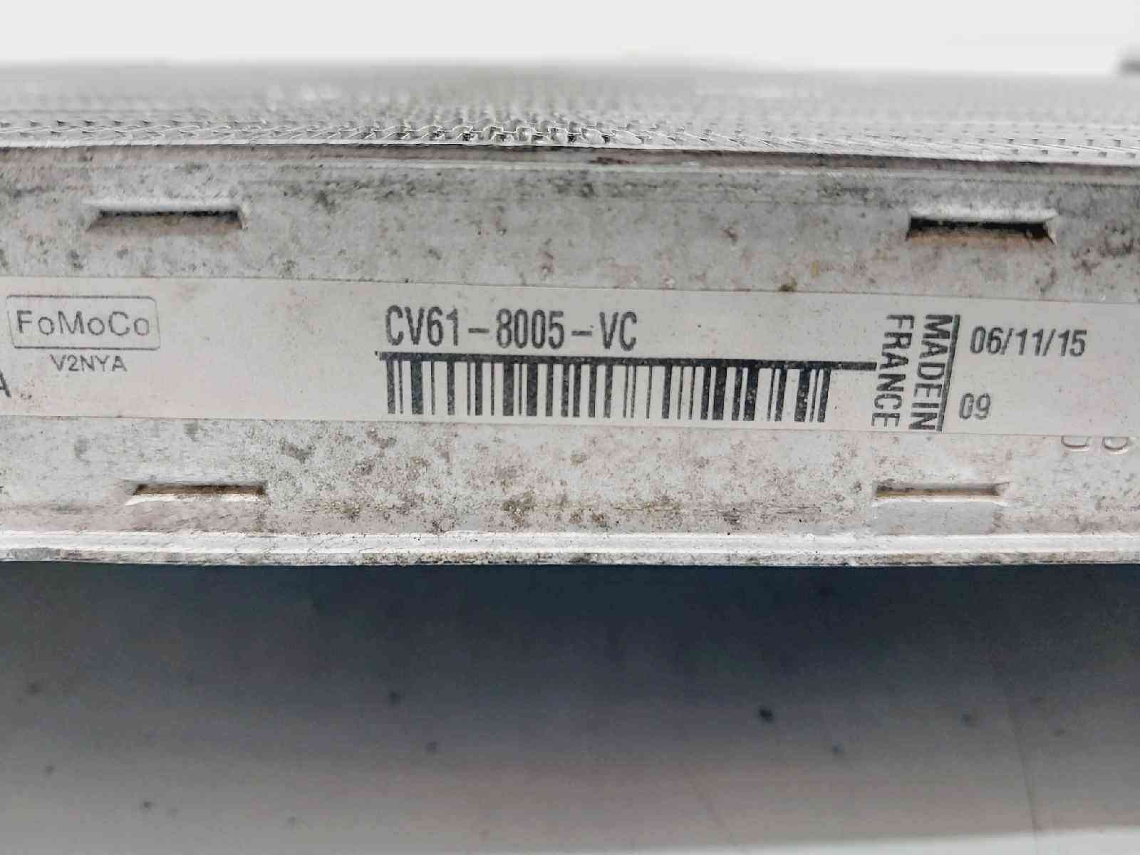 RADIADOR AGUA FORD FOCUS LIM. CV618005VC CV618005VC - Vista 3