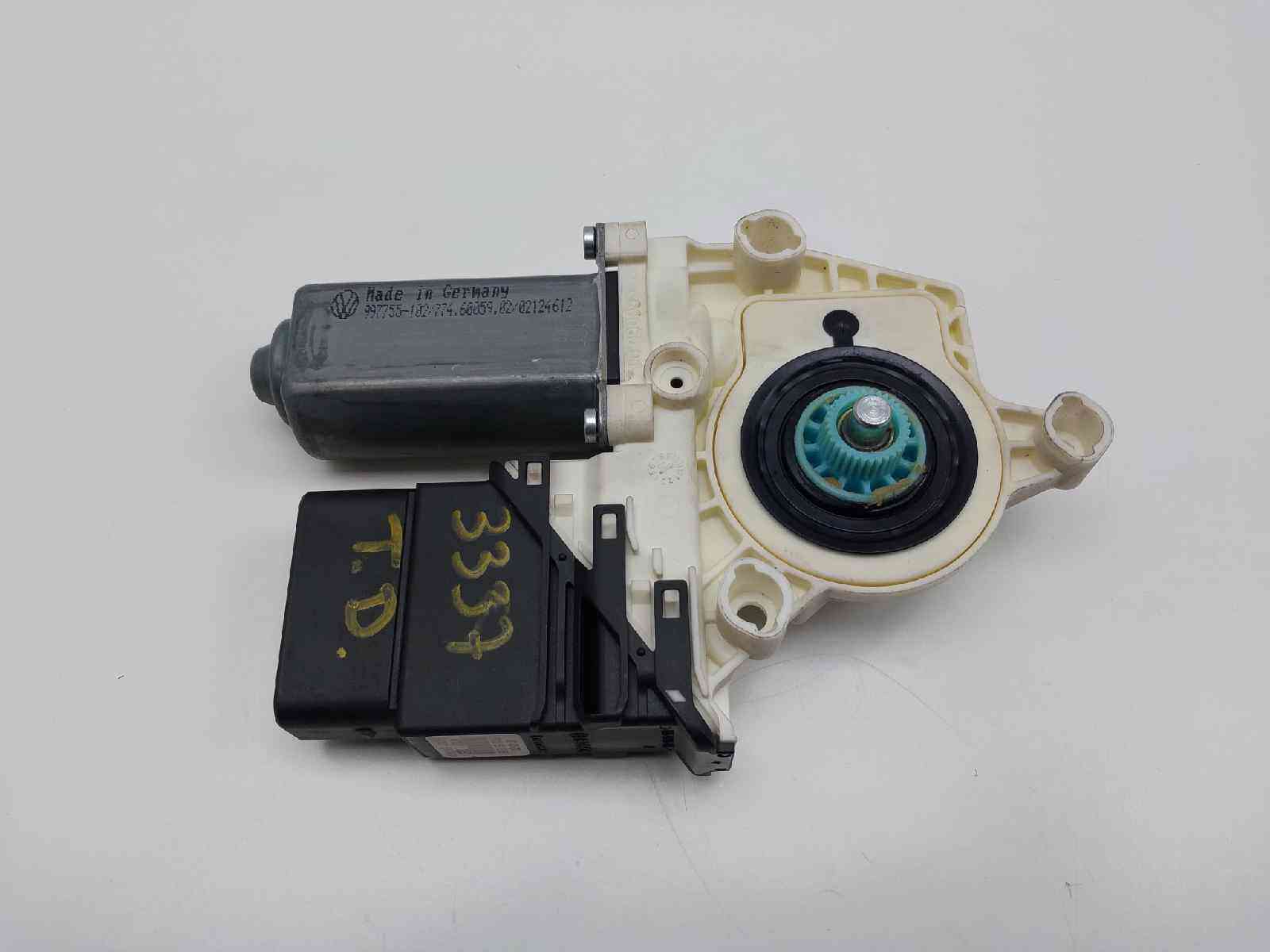 MOTOR ELEVALUNAS TRASERO DERECHO VOLKSWAGEN PASSAT BERLINA (3C2) 1K0959704F 1K0959704F