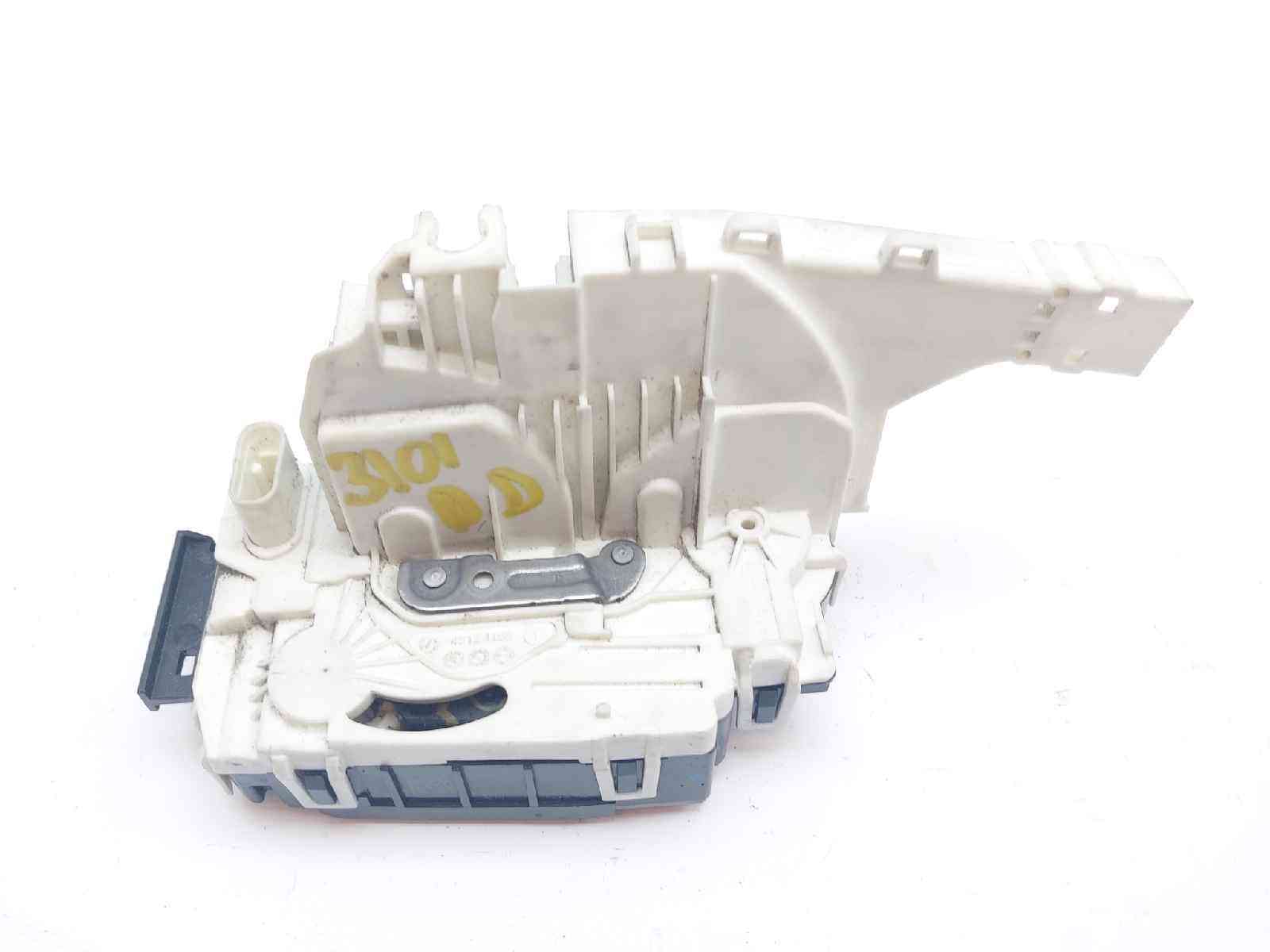 CERRADURA PUERTA DELANTERA DERECHA VOLKSWAGEN CRAFTER CAJA CERRADA A9067201735 A9067201735