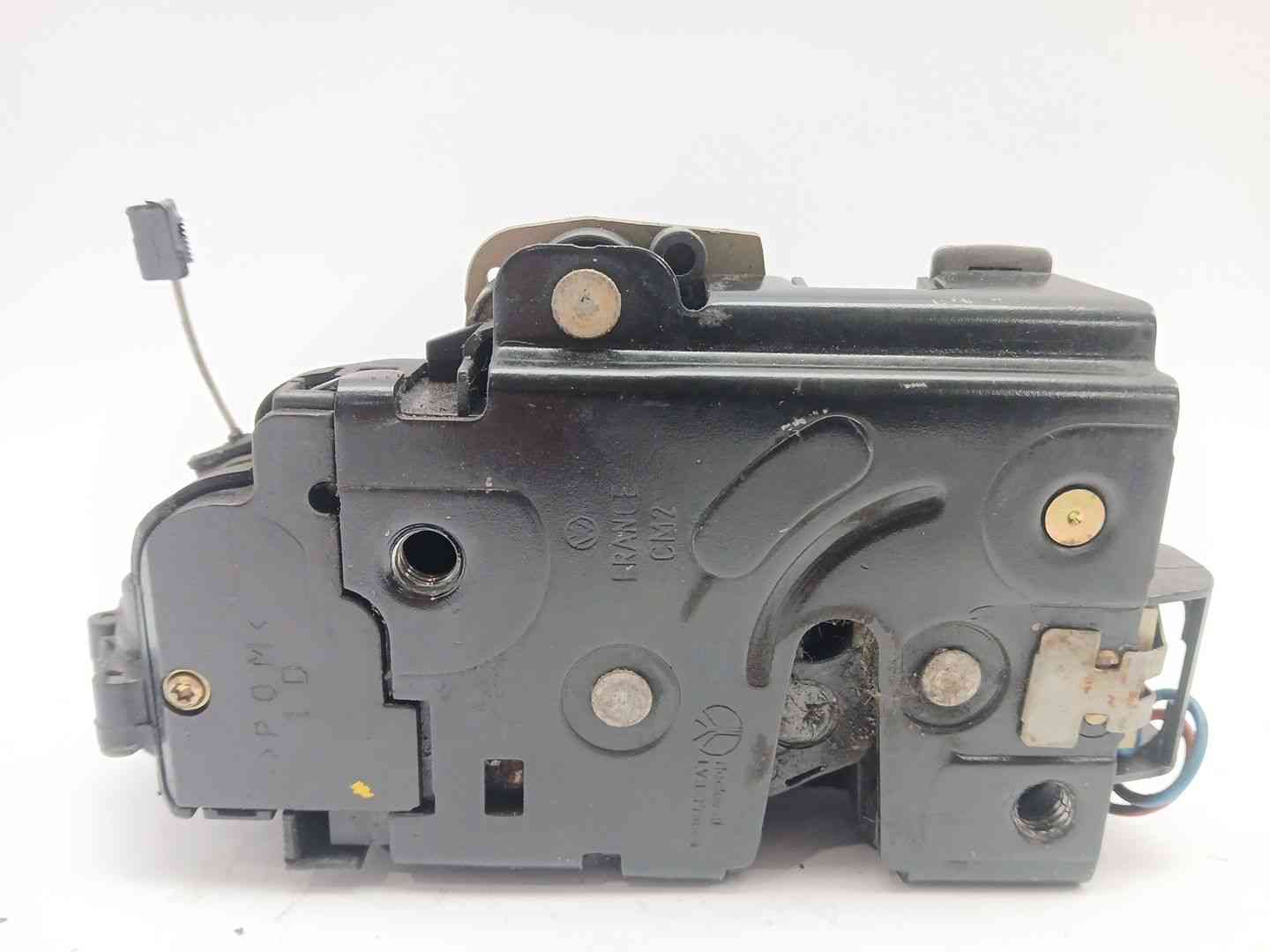 CERRADURA PUERTA TRASERA DERECHA VOLKSWAGEN GOLF IV (1J1) 3B4839016A 3B4839016A