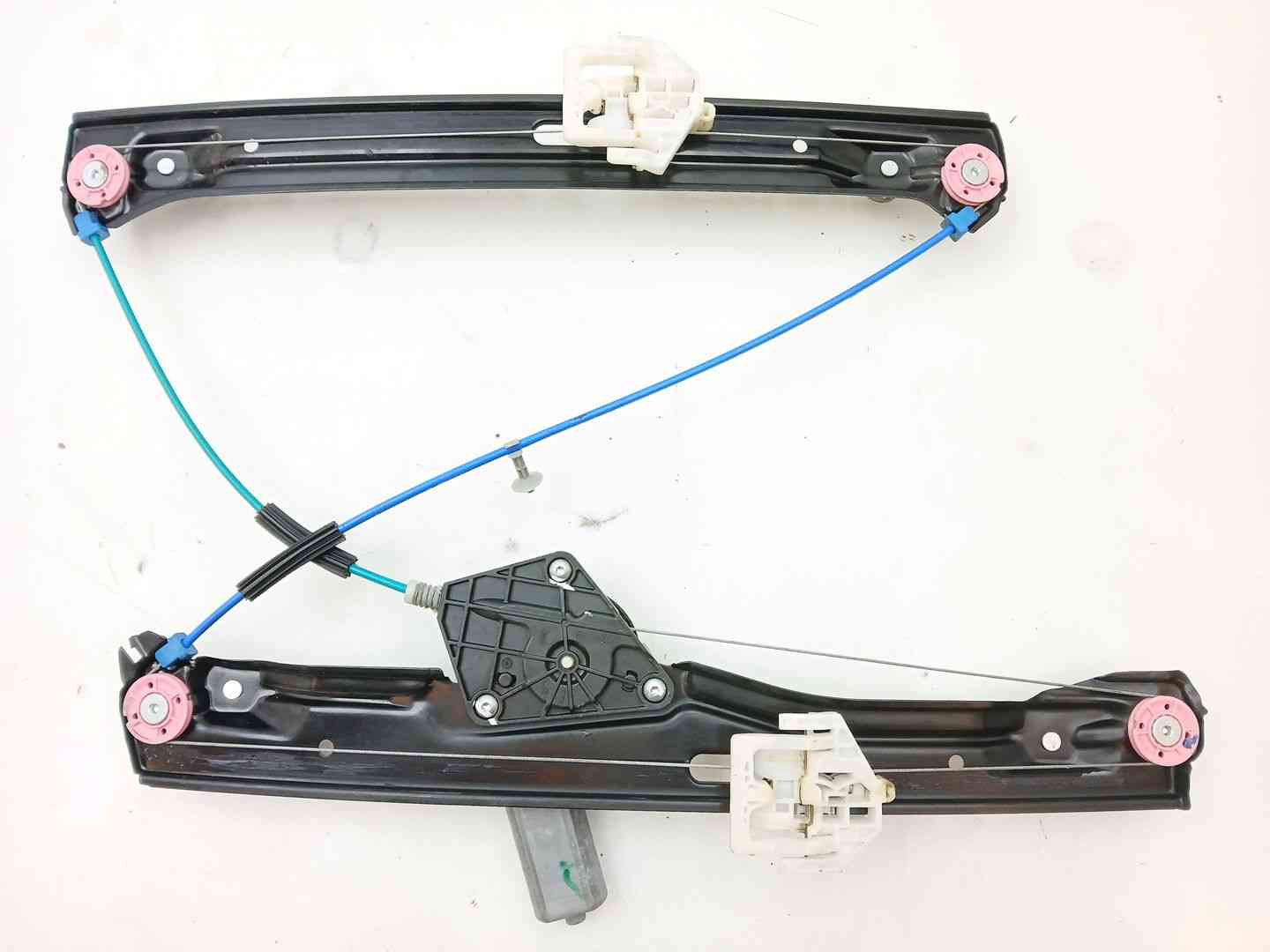 ELEVALUNAS DELANTERO IZQUIERDO BMW X1 (F48) 734951307 / 71019003 / 19995YY0625 7349513077101900319995YY0625