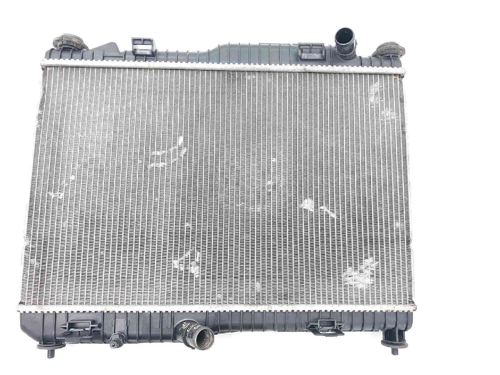 RADIADOR AGUA FORD FIESTA (CCN) C1B18005AA C1B18005AA - Vista 2