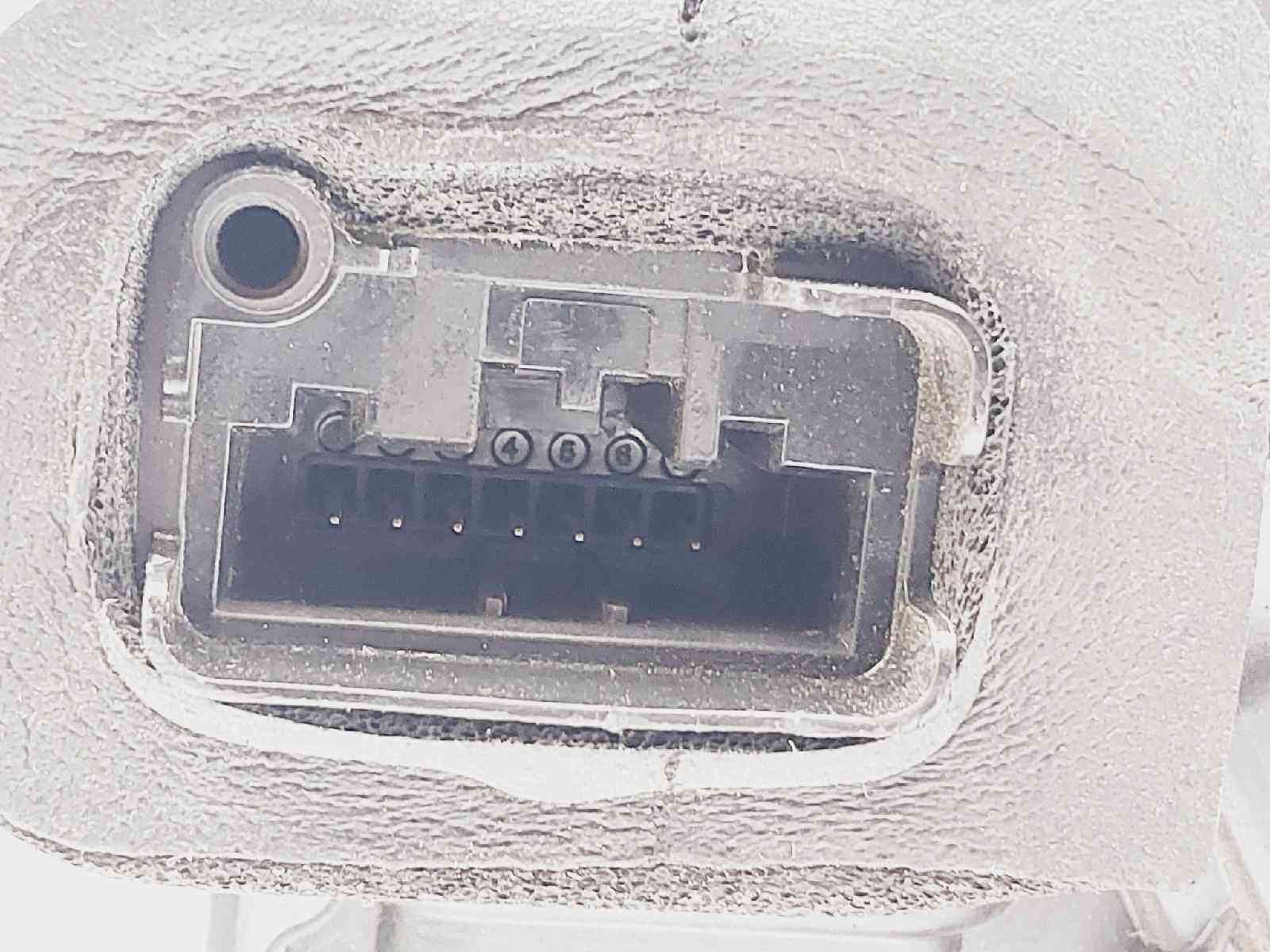 CERRADURA PUERTA DELANTERA IZQUIERDA VOLKSWAGEN GOLF VI (5K1) 5K1837015D 5K1837015D - Vista 3