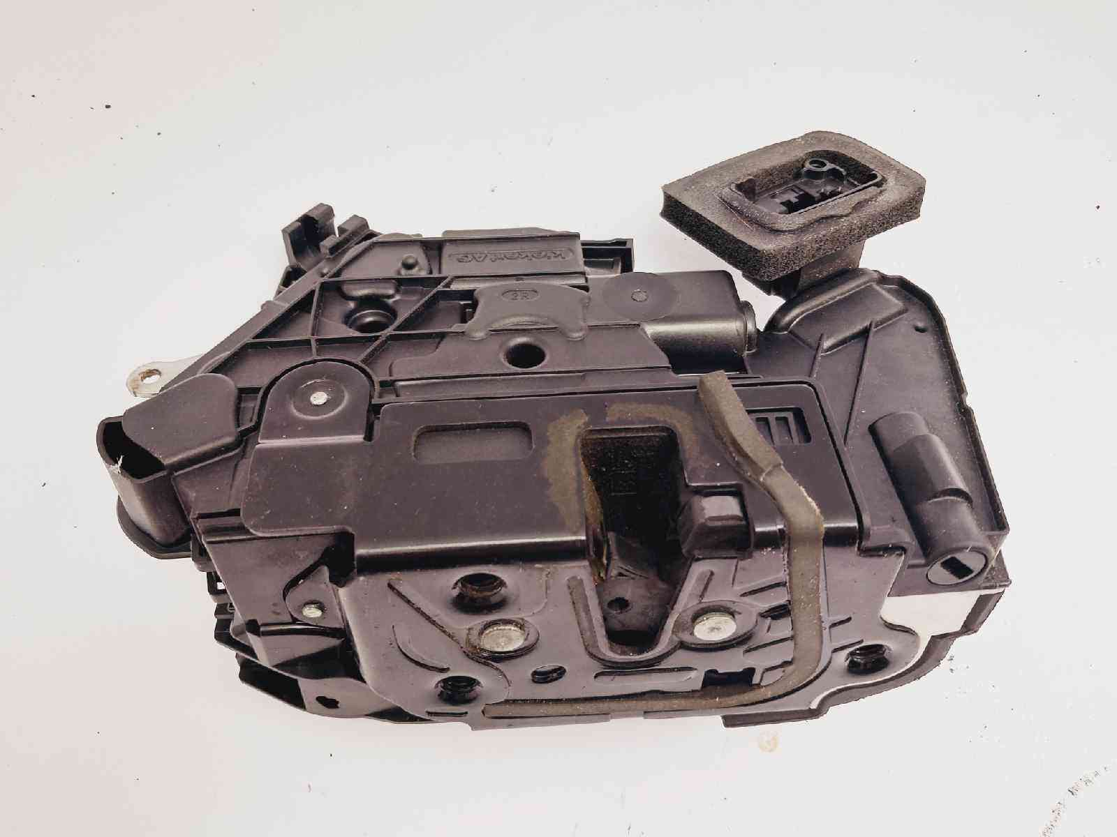 CERRADURA PUERTA DELANTERA DERECHA VOLKSWAGEN GOLF VI (5K1) 5K1837016D 5K1837016D - Vista 3