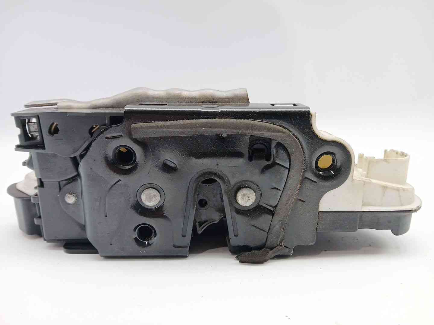 CERRADURA PUERTA DELANTERA IZQUIERDA VOLKSWAGEN SCIROCCO III (137, 138) 5N1837015C 5N1837015C