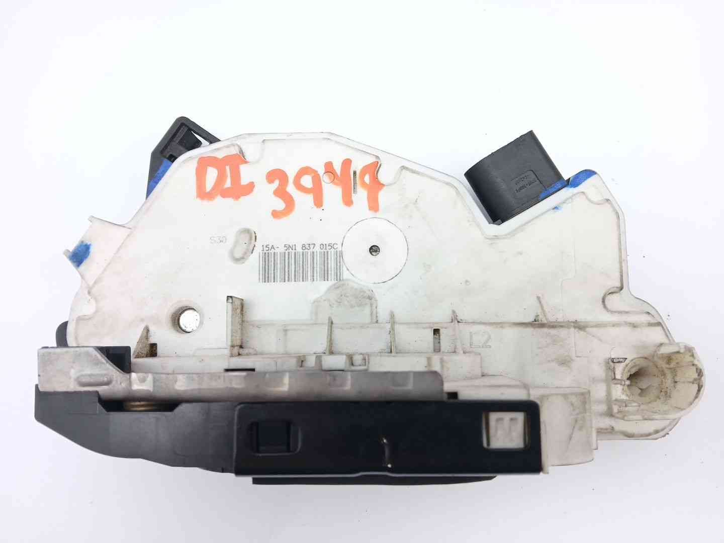 CERRADURA PUERTA DELANTERA IZQUIERDA VOLKSWAGEN SCIROCCO III (137, 138) 5N1837015C 5N1837015C - Vista 2