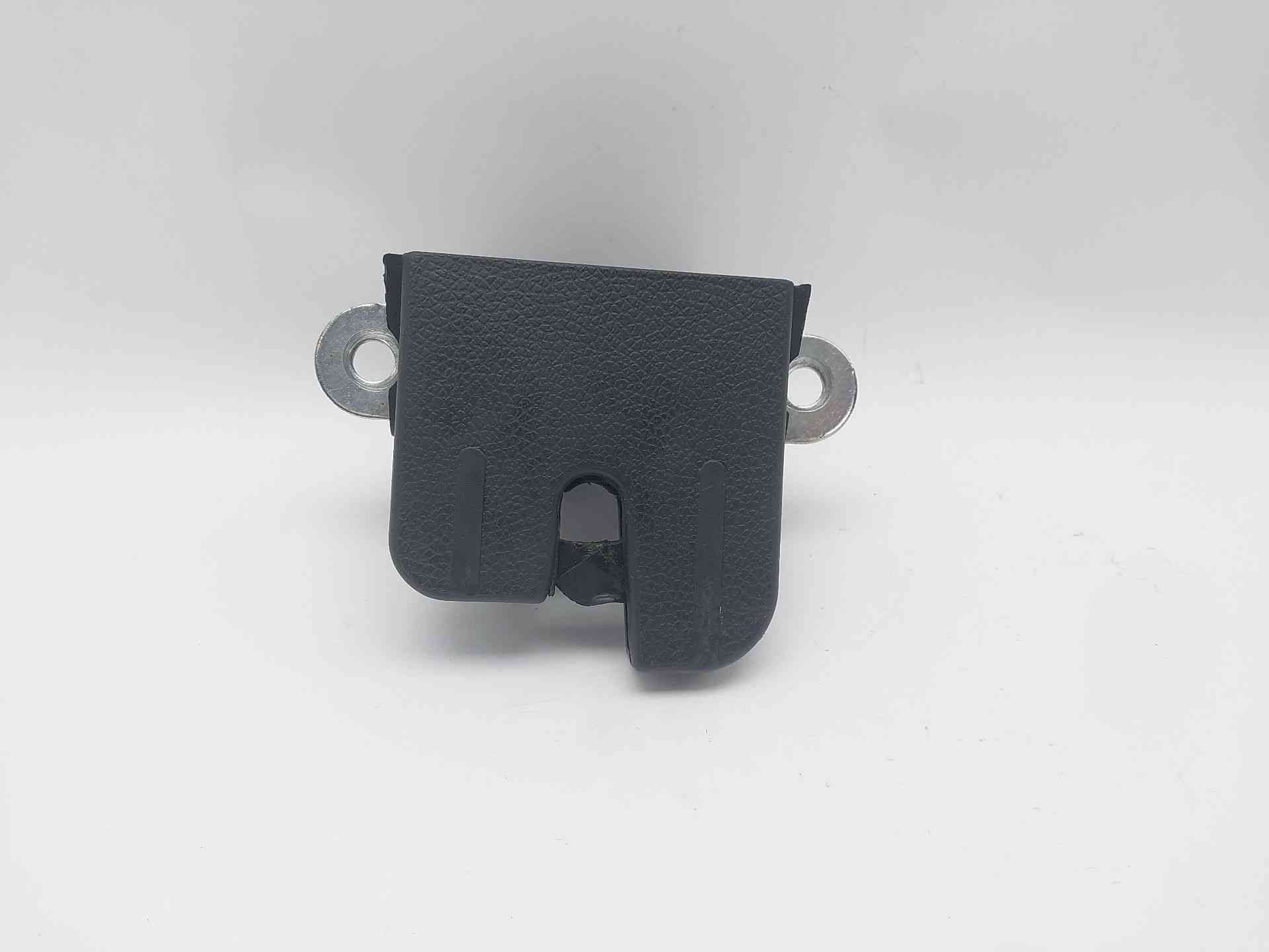 CERRADURA MALETERO / PORTON VOLKSWAGEN PASSAT B6 Variant (3C5) 1K6827505C 1K6827505C