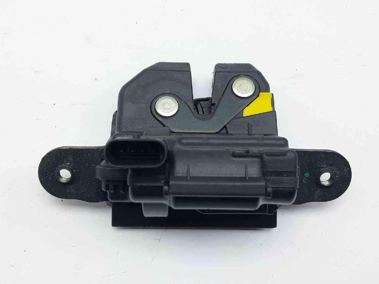 CERRADURA MALETERO / PORTON FIAT TIPO II (356) SEDAN 52065353 52065353