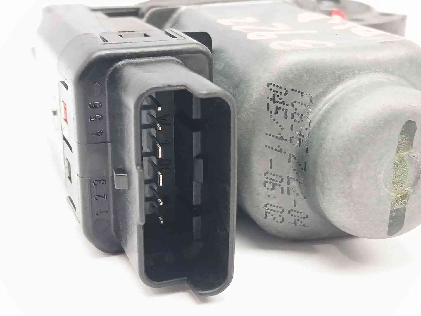 MOTOR ELEVALUNAS DELANTERO DERECHO KIA CEE´D Hatchback (ED) 402054D / 403951A8 / 440850C 402054D403951A8440850C - Vista 2