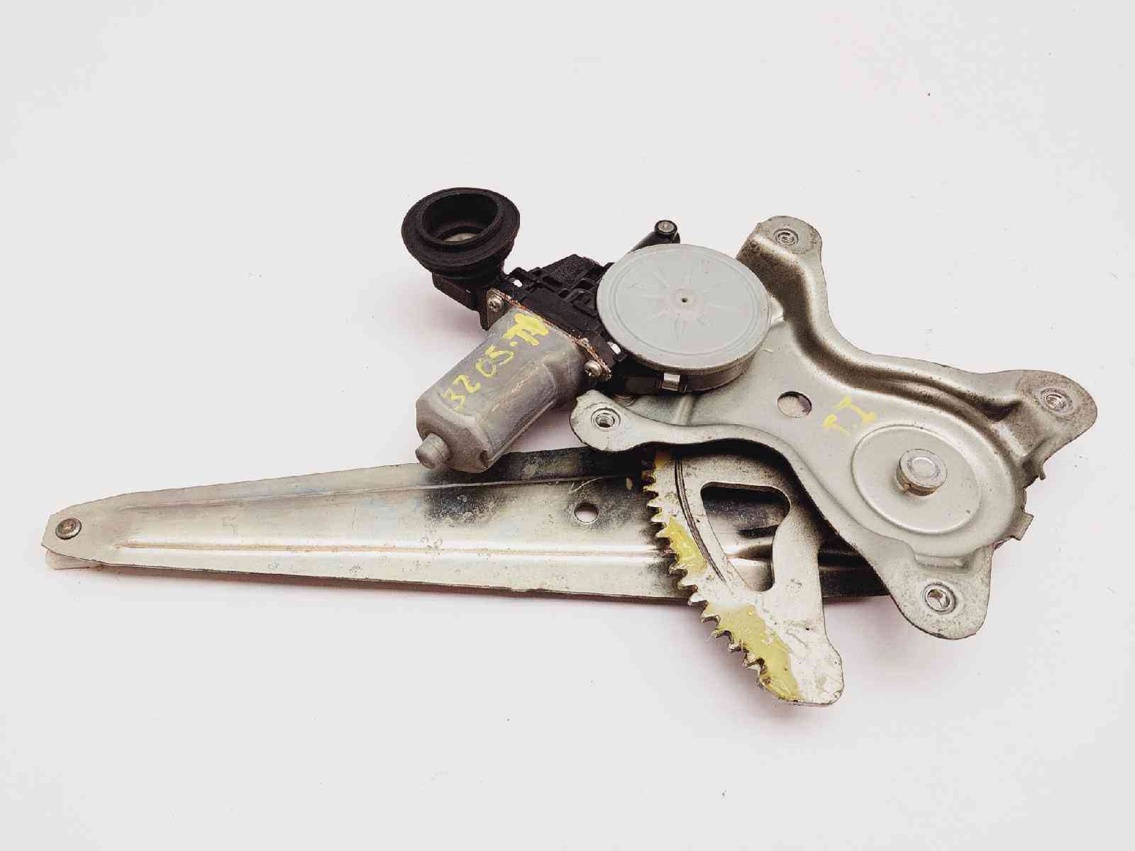 ELEVALUNAS TRASERO IZQUIERDO LEXUS GS (GS/US/WS19) 8572058010 / 0620401770 85720580100620401770