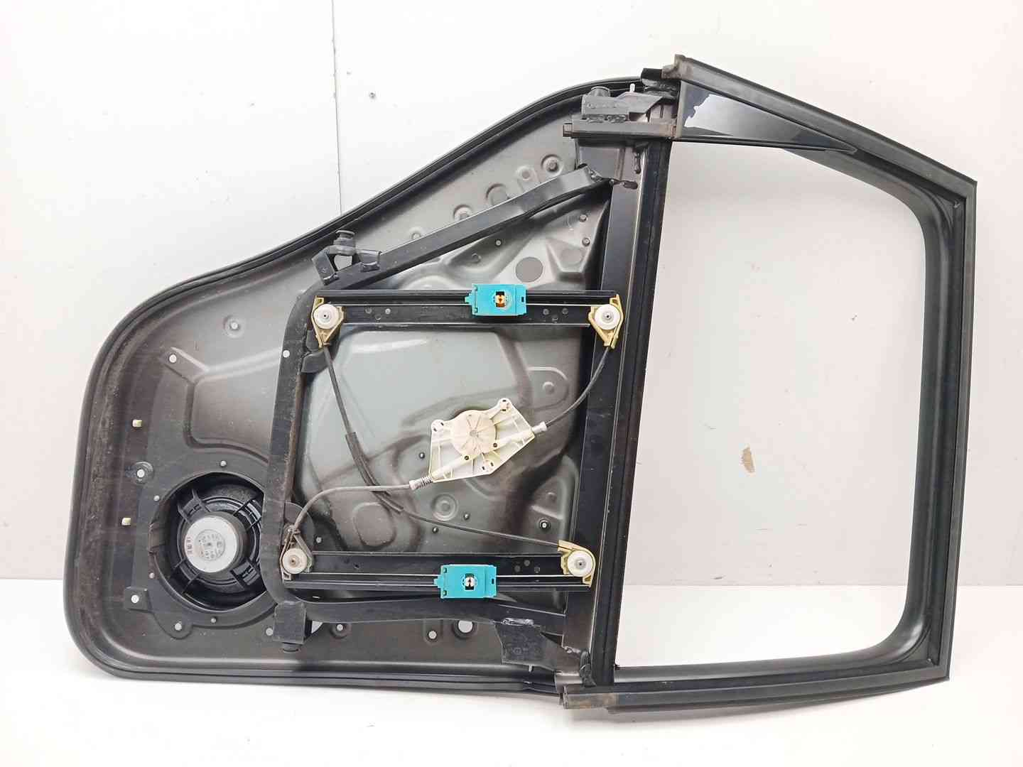 ELEVALUNAS TRASERO DERECHO VOLKSWAGEN TOUAREG (7LA, 7L6, 7L7) 7L6839730D / 993465109 / 3D0959794E 7L6839730D9934651093D0959794E