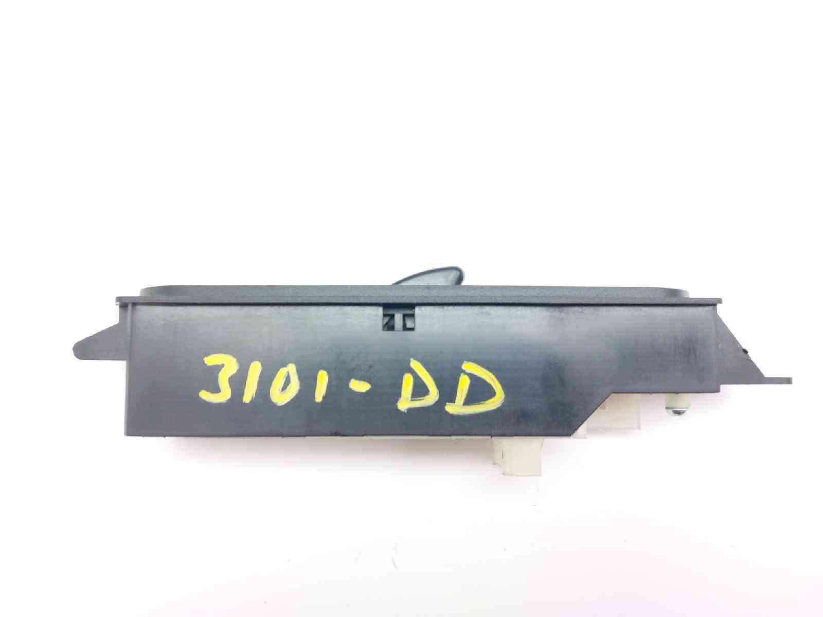 MANDO ELEVALUNAS DELANTERO DERECHO VOLKSWAGEN CRAFTER CAJA CERRADA Q04ZGS002 / 9065451913 Q04ZGS0029065451913 - Vista 2