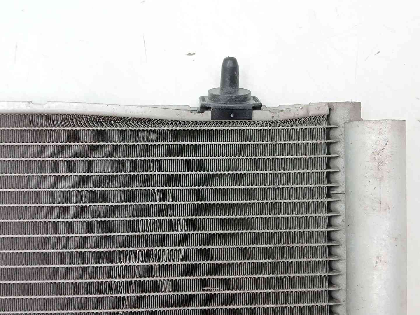 CONDENSADOR / RADIADOR AIRE ACONDICIONADO PEUGEOT 208 I (CA_, CC_) 9674813580 / 5H2680000 96748135805H2680000 - Vista 2