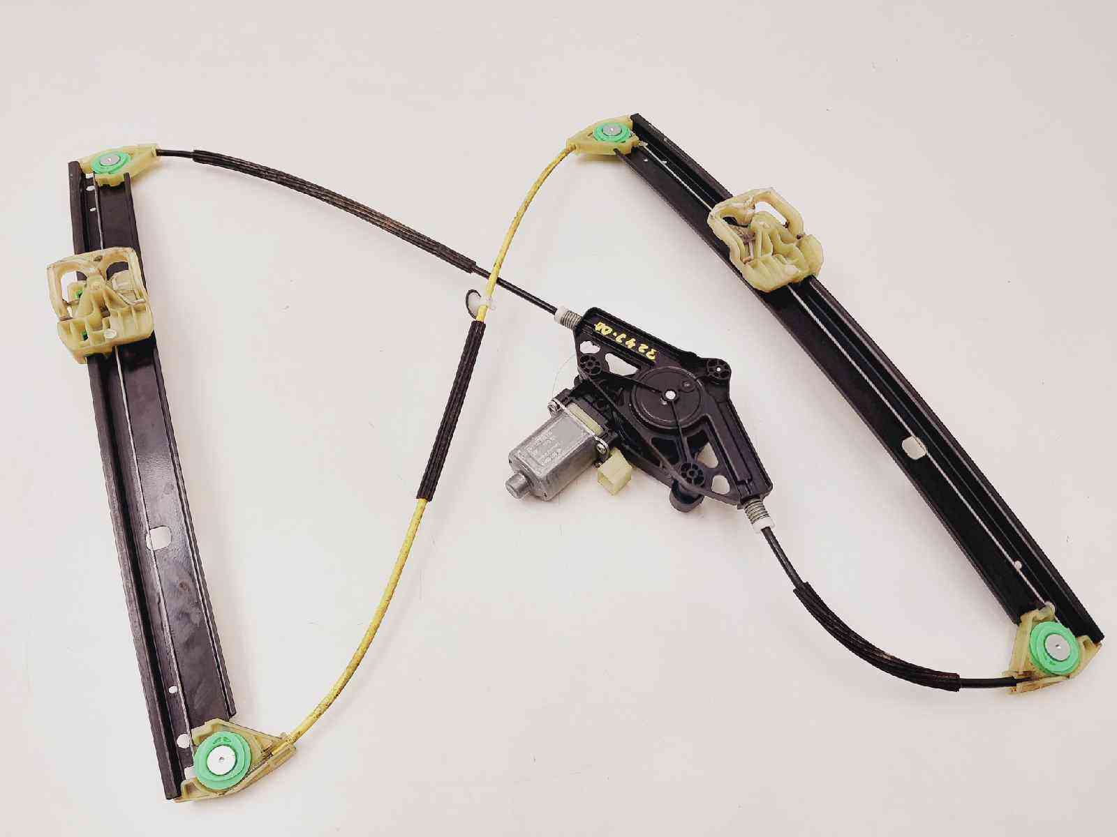 ELEVALUNAS DELANTERO DERECHO SKODA OCTAVIA LIM. (5E3) 5E0837462B / 0130822716 / 5Q0959802B 5E0837462B01308227165Q0959802B
