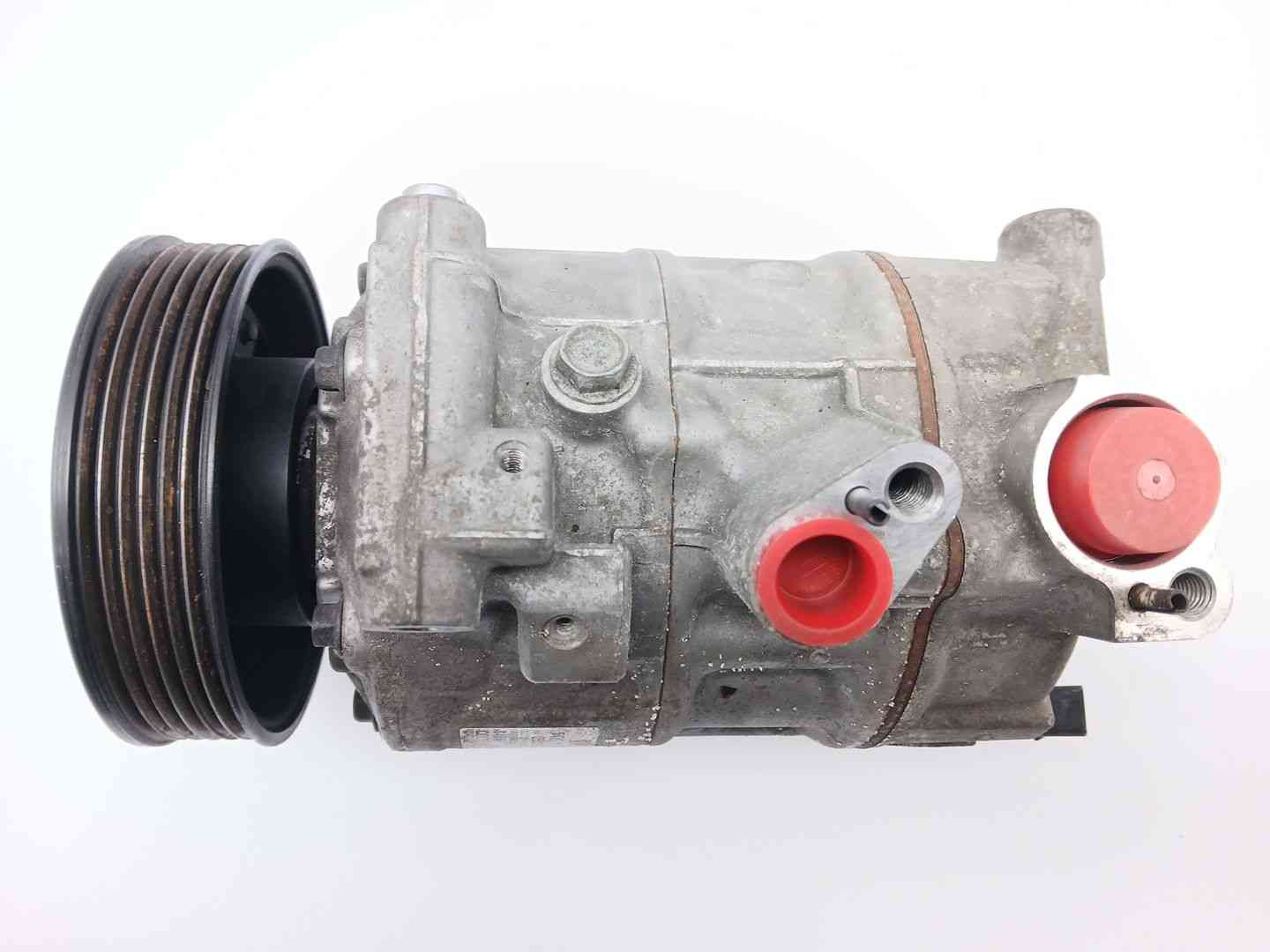 COMPRESOR AIRE ACONDICIONADO VOLKSWAGEN CADDY ALLTRACK IV Furgoneta/monovolumen (SAA) 5Q0816803K / 8466P41 5Q0816803K8466P41