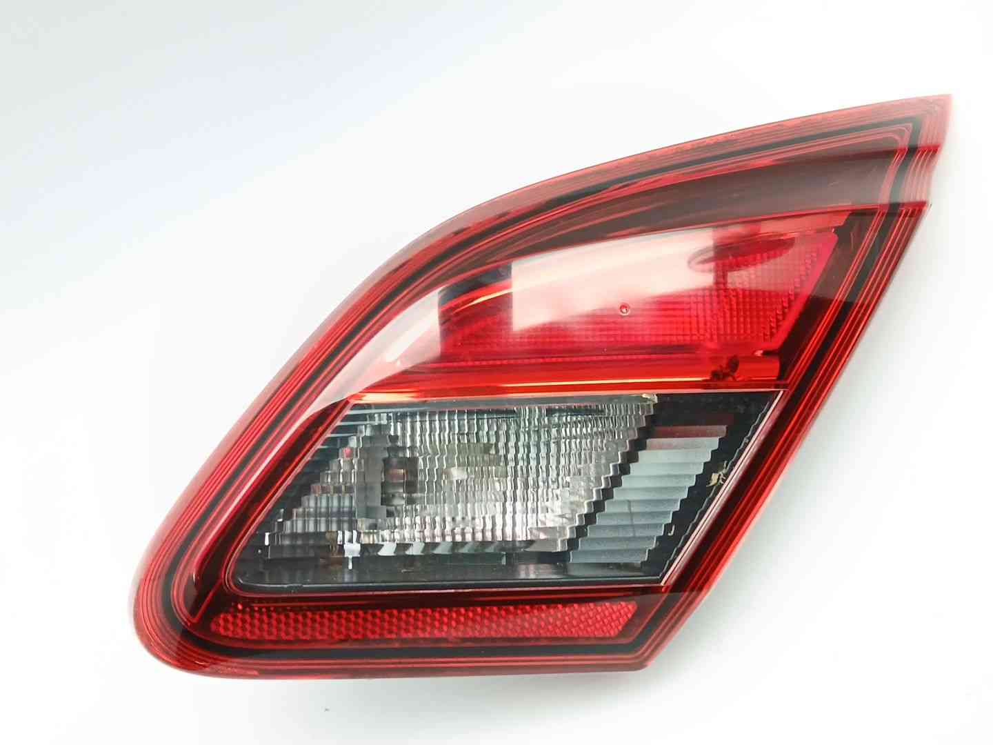 PILOTO TRASERO DERECHO INTERIOR OPEL CORSA E (X15) 39012624 39012624