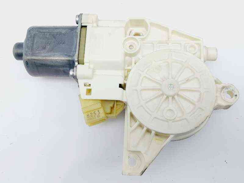 MOTOR ELEVALUNAS DELANTERO IZQUIERDO MERCEDES-BENZ CLASE C (W204) BERLINA A2048200142 A2048200142