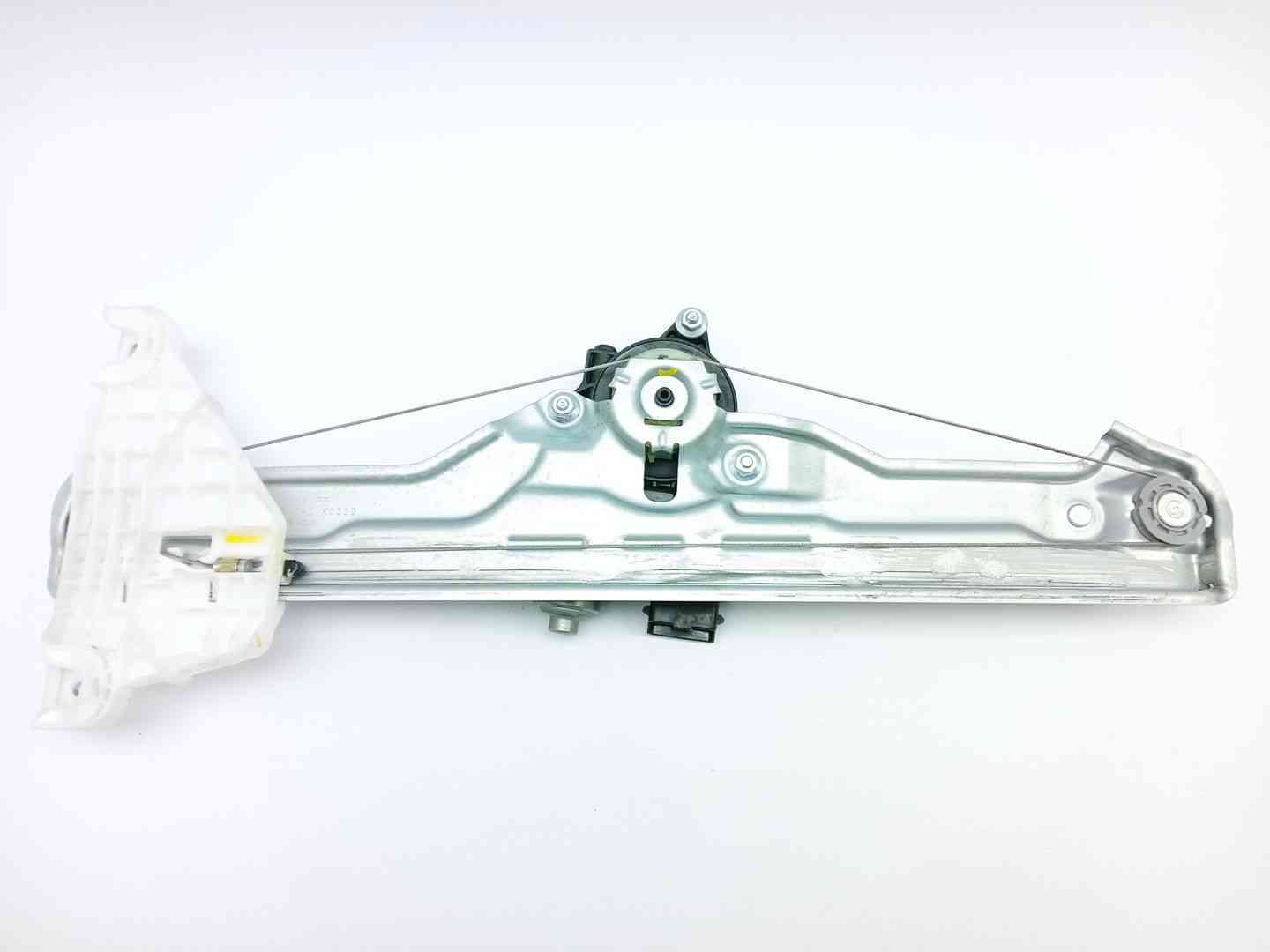 ELEVALUNAS DELANTERO DERECHO KIA SPORTAGE V (NQ5) BA040K0030 / 82460R2010 BA040K003082460R2010