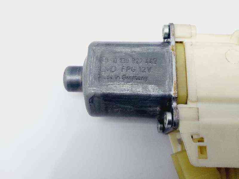 MOTOR ELEVALUNAS TRASERO DERECHO MERCEDES-BENZ CLASE C (W204) BERLINA A2048200642 A2048200642 - Vista 2