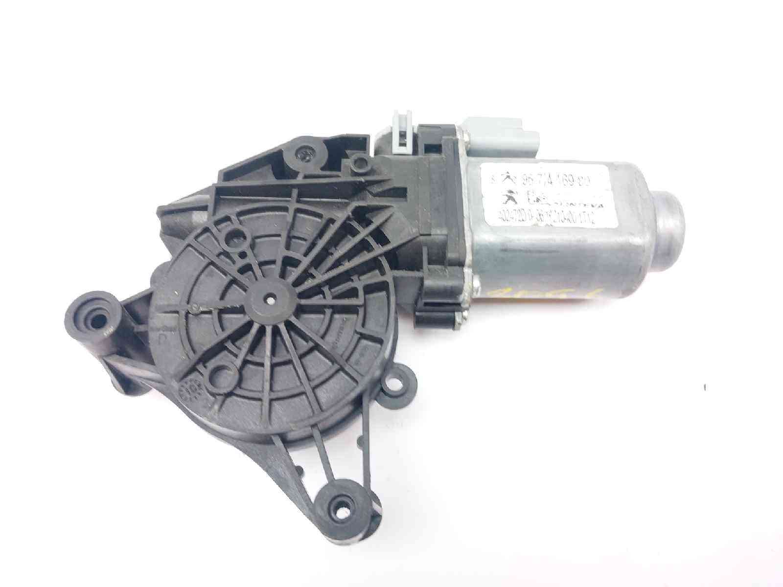 MOTOR ELEVALUNAS DELANTERO IZQUIERDO CITROËN C-ELYSÉE 9677416980 / 402472D 9677416980402472D