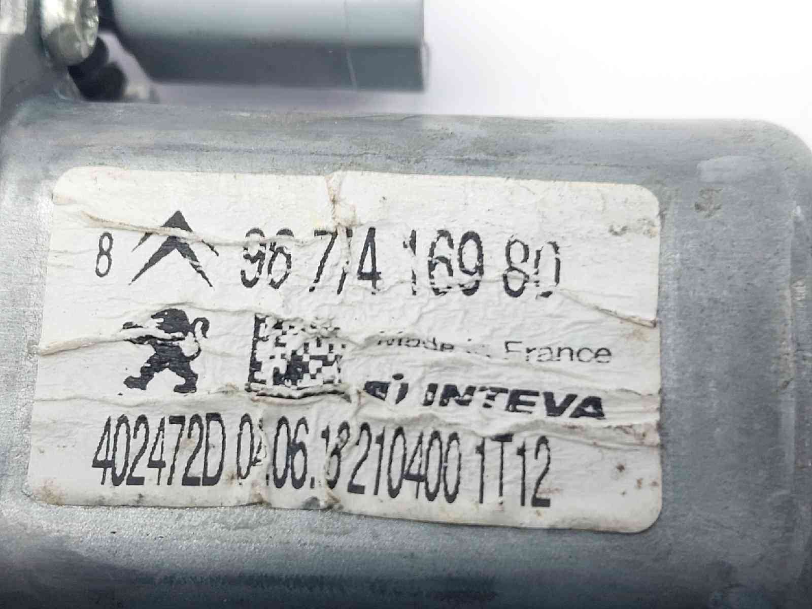 MOTOR ELEVALUNAS DELANTERO IZQUIERDO CITROËN C-ELYSÉE 9677416980 / 402472D 9677416980402472D - Vista 3