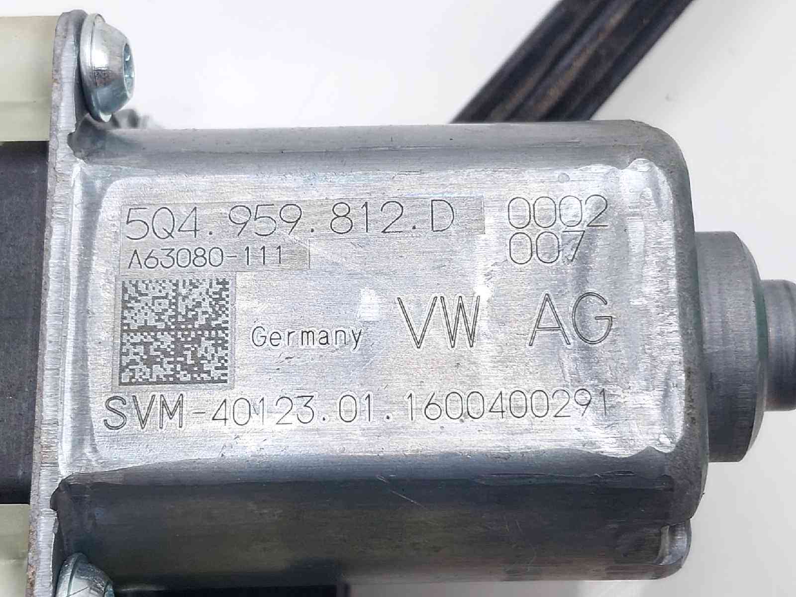 ELEVALUNAS TRASERO DERECHO VOLKSWAGEN GOLF VII LIM. 5G4839462C / 5Q4959812D 5G4839462C5Q4959812D - Vista 2