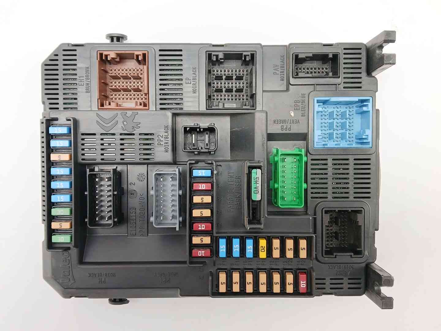 CAJA RELES / FUSIBLES CITROËN C4 CACTUS Van (0B_, 0P_) 9819849680 9819849680