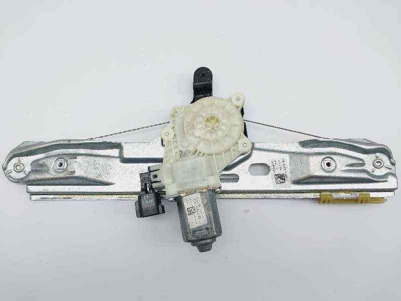 ELEVALUNAS TRASERO DERECHO FORD FOCUS TURN. BM51A27000BE / 924760106 / GC3ZA BM51A27000BE924760106GC3ZA