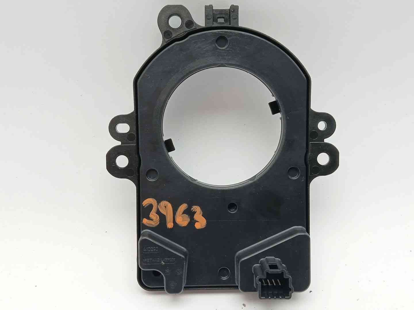 MODULO ELECTRONICO RENAULT MEGANE IV Hatchback (B9A/M/N_) 479452615R 479452615R - Vista 2