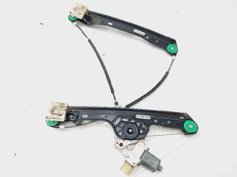 ELEVALUNAS DELANTERO IZQUIERDO BMW SERIE 1 BERLINA (E81/E87) 7067795S / 0130822226 / 7138465E 7067795S01308222267138465E - Vista 3