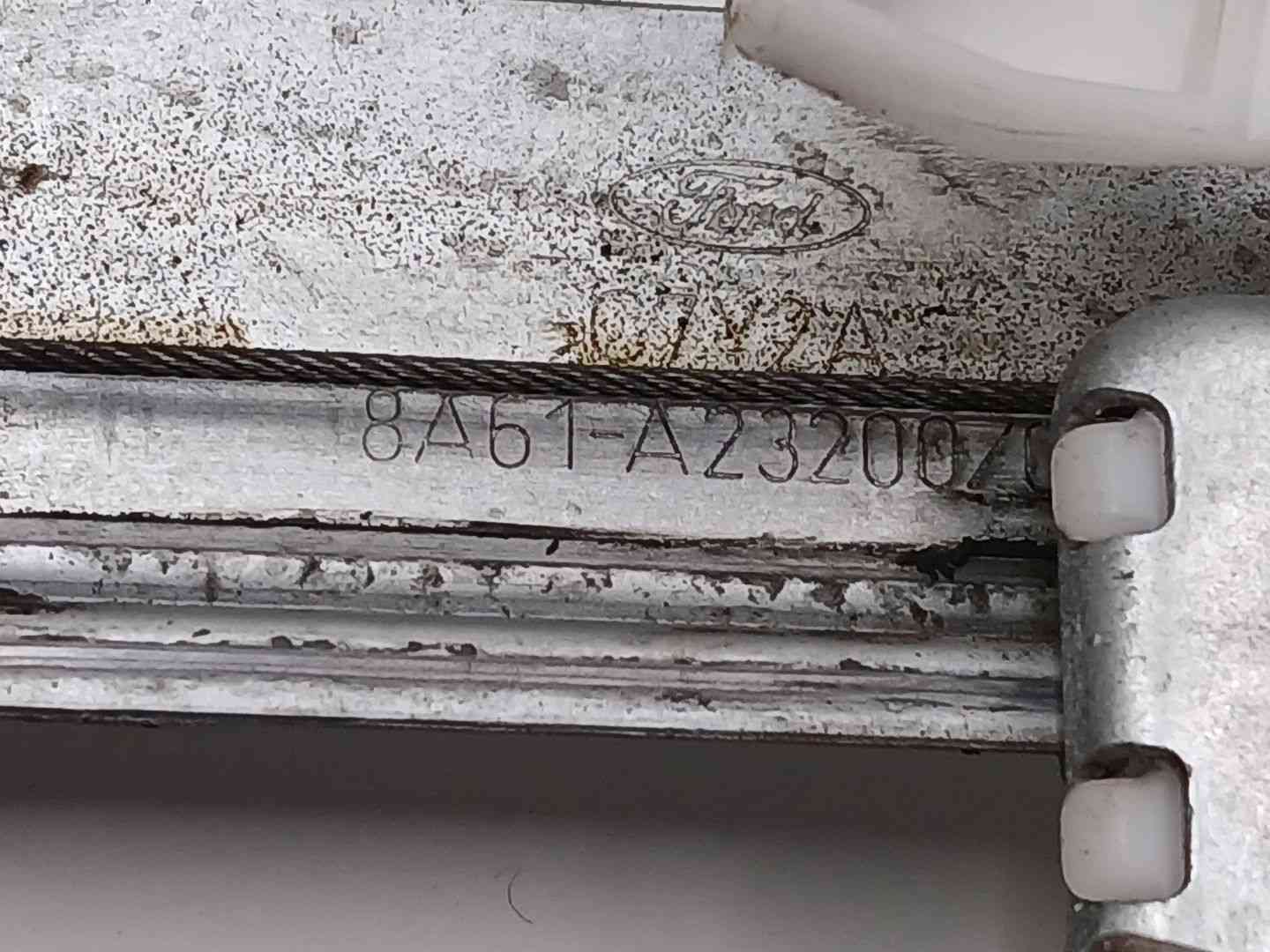 ELEVALUNAS DELANTERO DERECHO FORD FIESTA (CCN) 8A61A23200 / 8A6114553B 8A61A232008A6114553B - Vista 3
