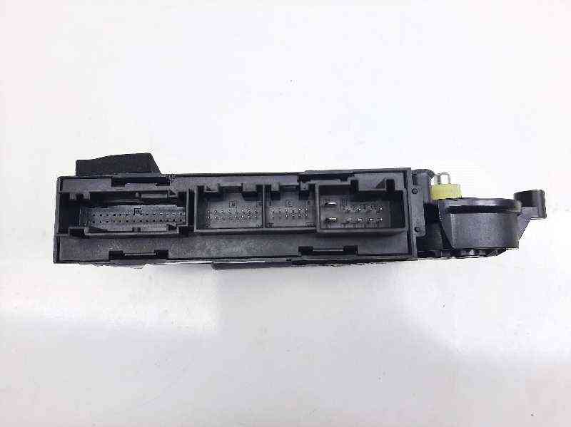 MOTOR ELEVALUNAS TRASERO DERECHO PORSCHE CAYENNE (TYP 9PA1) 7L0959794A / 0130821764 7L0959794A0130821764 - Vista 2