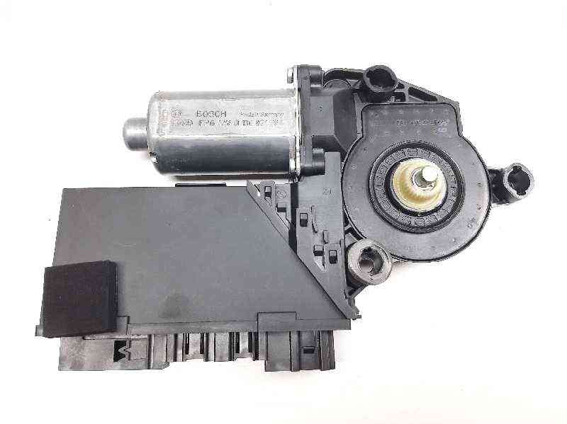 MOTOR ELEVALUNAS TRASERO DERECHO PORSCHE CAYENNE (TYP 9PA1) 7L0959794A / 0130821764 7L0959794A0130821764 - Vista 3