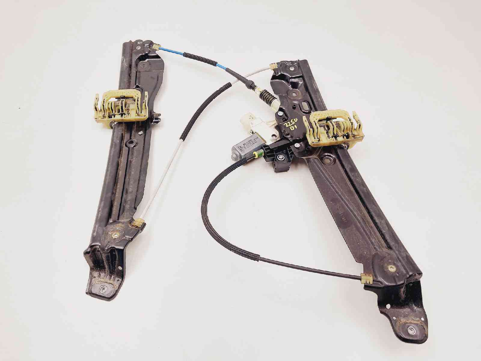 ELEVALUNAS DELANTERO IZQUIERDO BMW SERIE 5 LIM. (F10) 72318879 / 72715639 / 72481710 723188797271563972481710