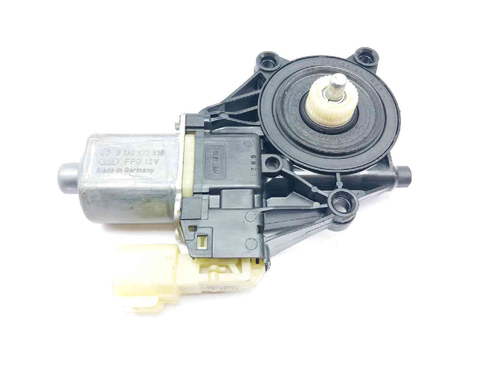 MOTOR ELEVALUNAS DELANTERO DERECHO FORD FIESTA (CCN) 8A6114553B / 0130822619 8A6114553B0130822619
