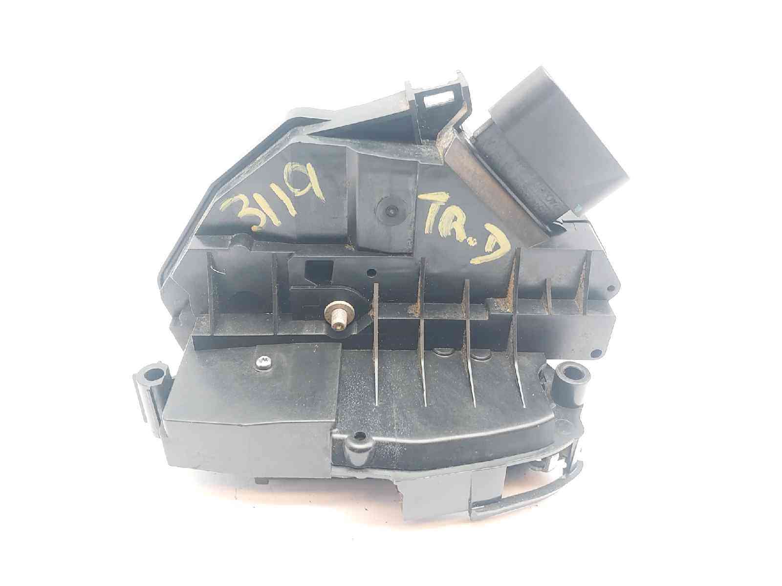 CERRADURA PUERTA TRASERA DERECHA FORD FIESTA (CCN) AM5AR26412AE AM5AR26412AE