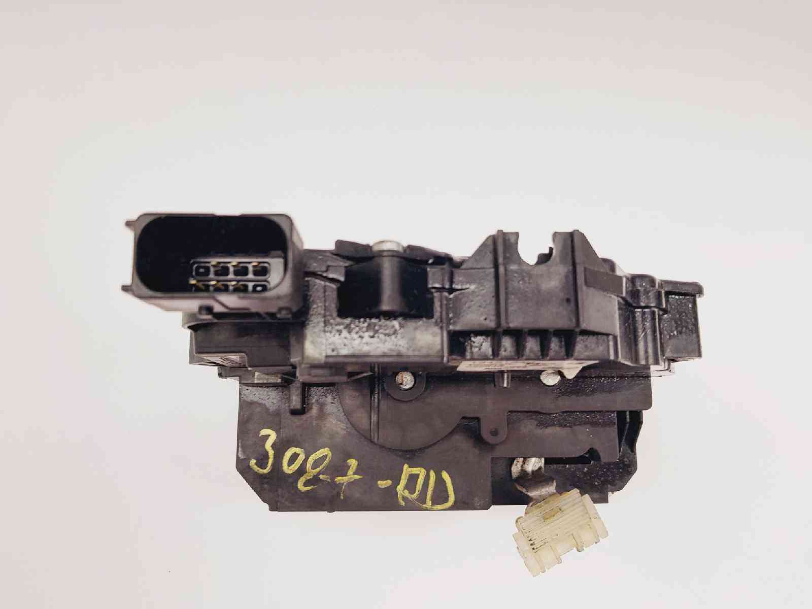 CERRADURA PUERTA DELANTERA DERECHA OPEL CORSA E 13431840 13431840 - Vista 3